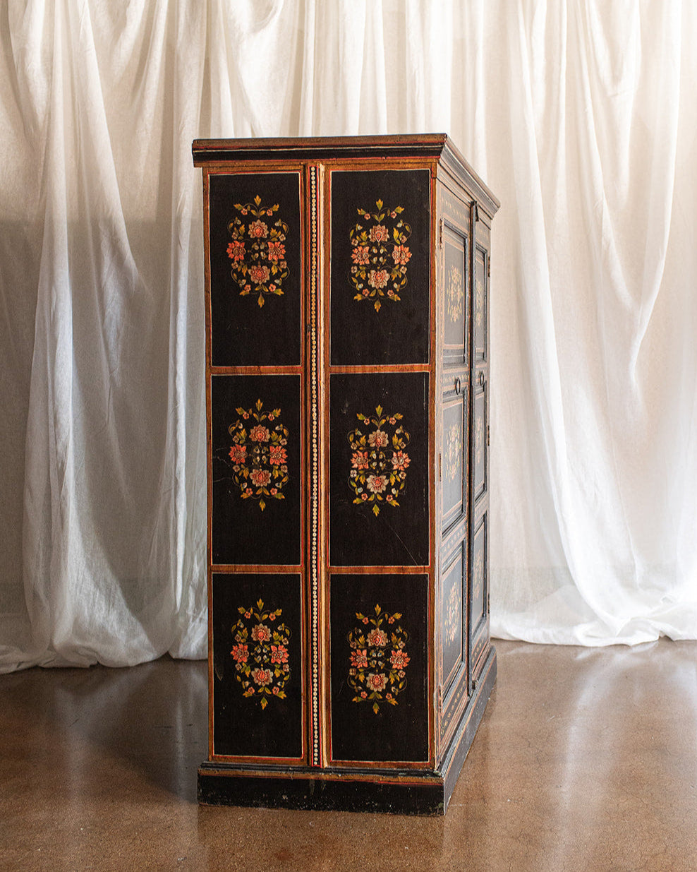 Vintage 1940s Hand Painted Lacquer Chinese Amoire Cabinet