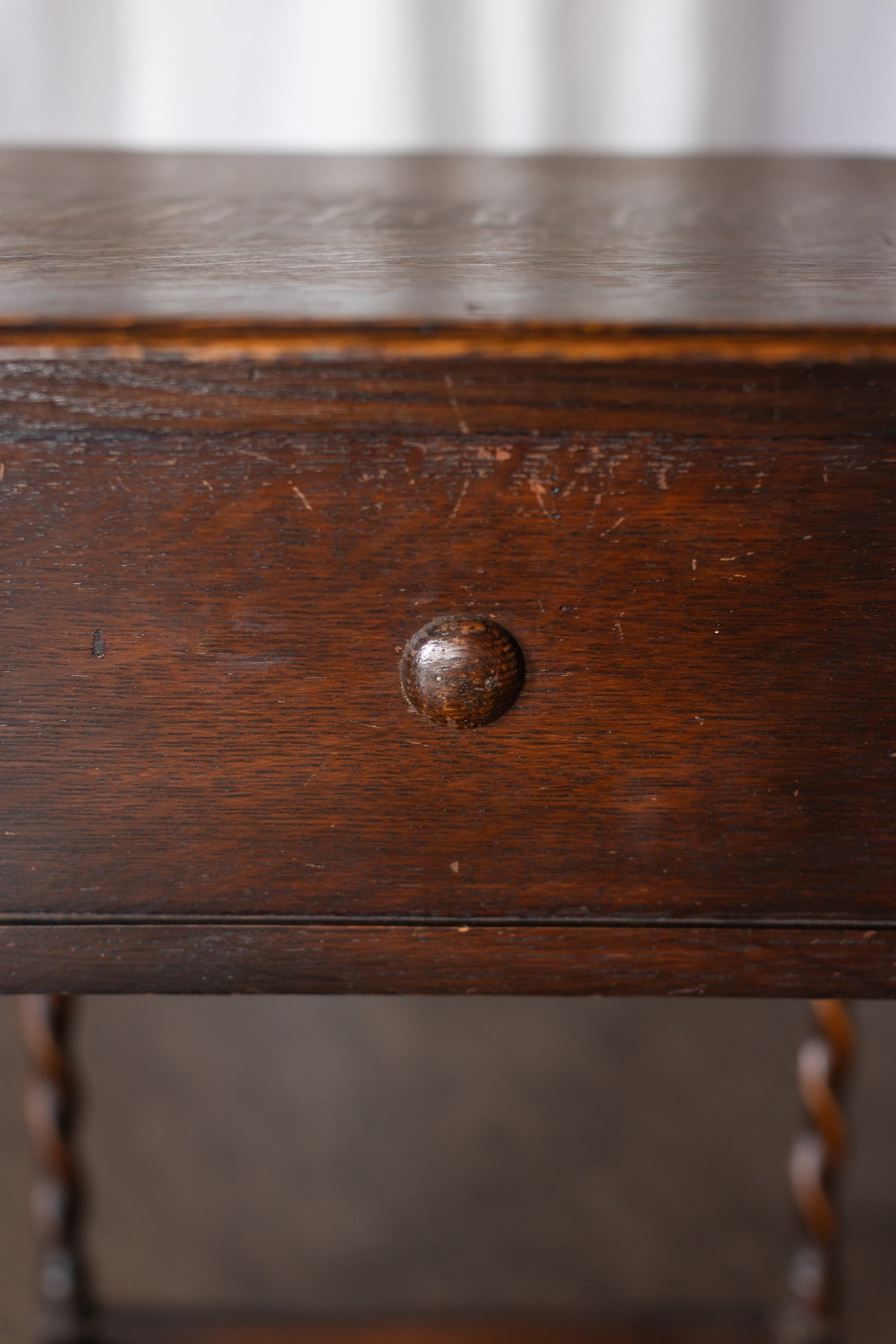 Barley Twist Lift Top Table