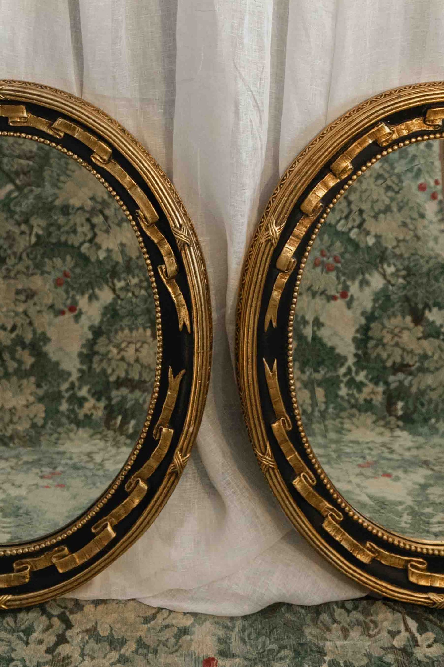 Ribbon Detail Oval Mirror #1
