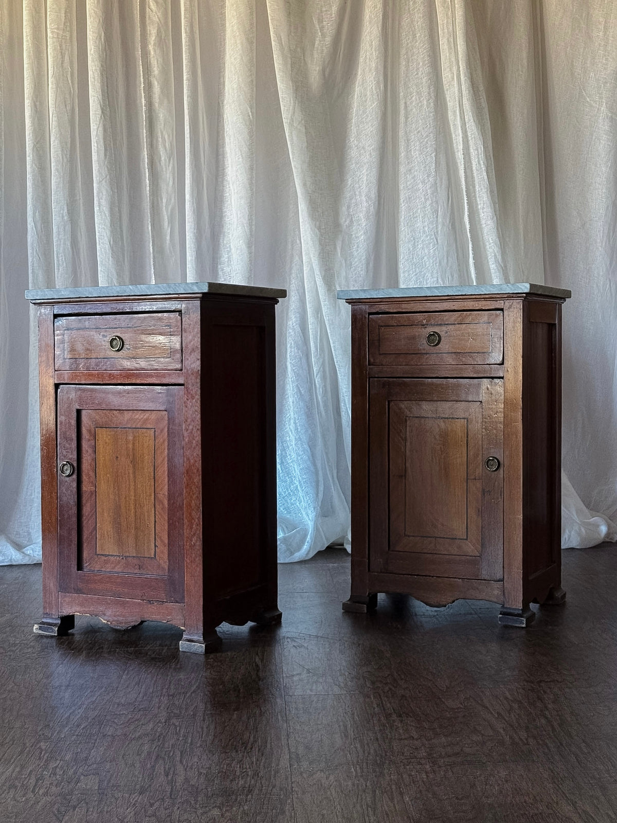 Italian Walnut Commode Suite with Grey-Veined Marble Top