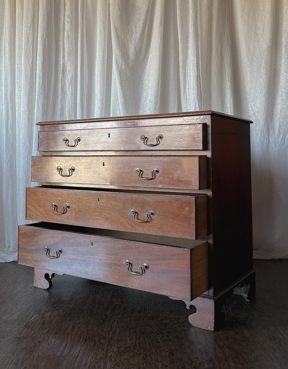 Georgian Mahogany Four Drawer Chest