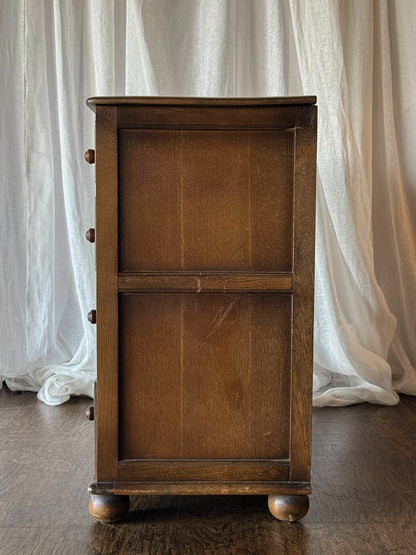 Early 20th Century Four Drawer Oak Chest with Bun Feet