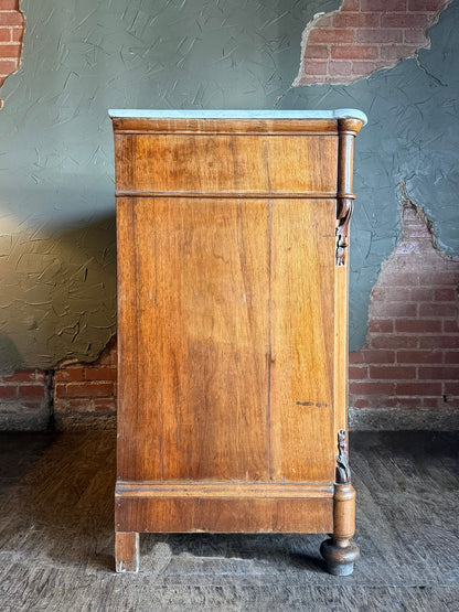 Burr Walnut Cassettone