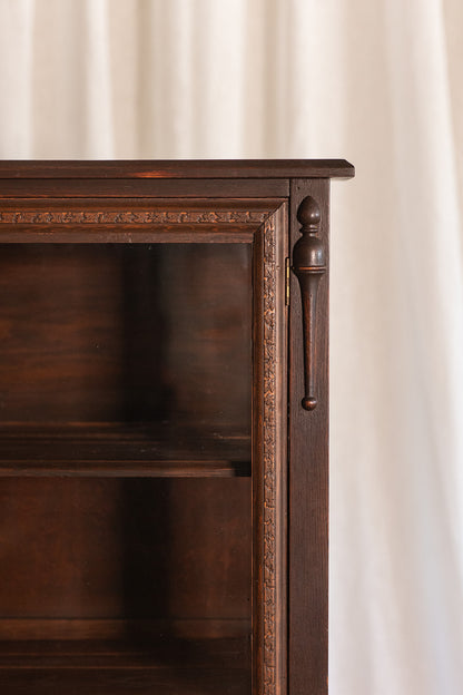 Oak China/Display Curio Cabinet - Late 1800s