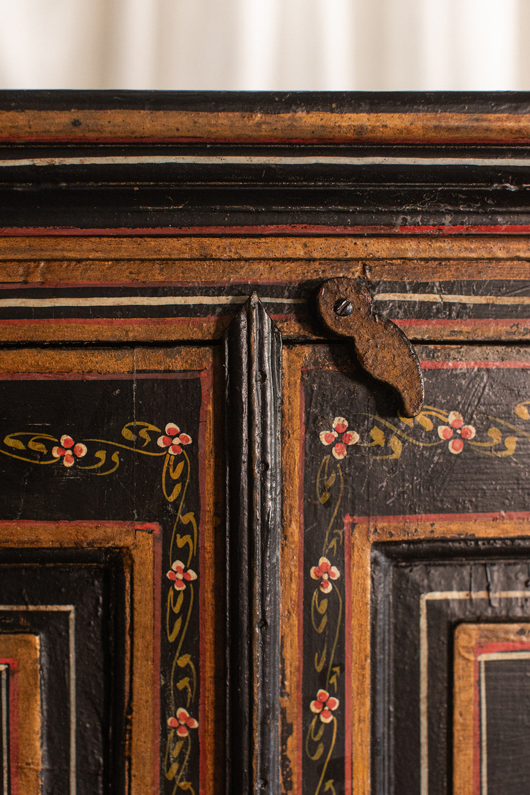 Vintage 1940s Hand Painted Lacquer Chinese Amoire Cabinet