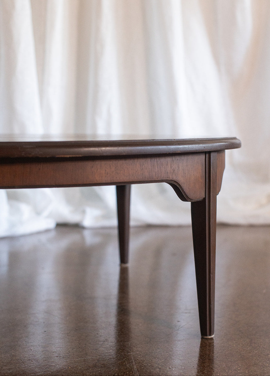 Solid Wood Mid Century Round Cocktail Table