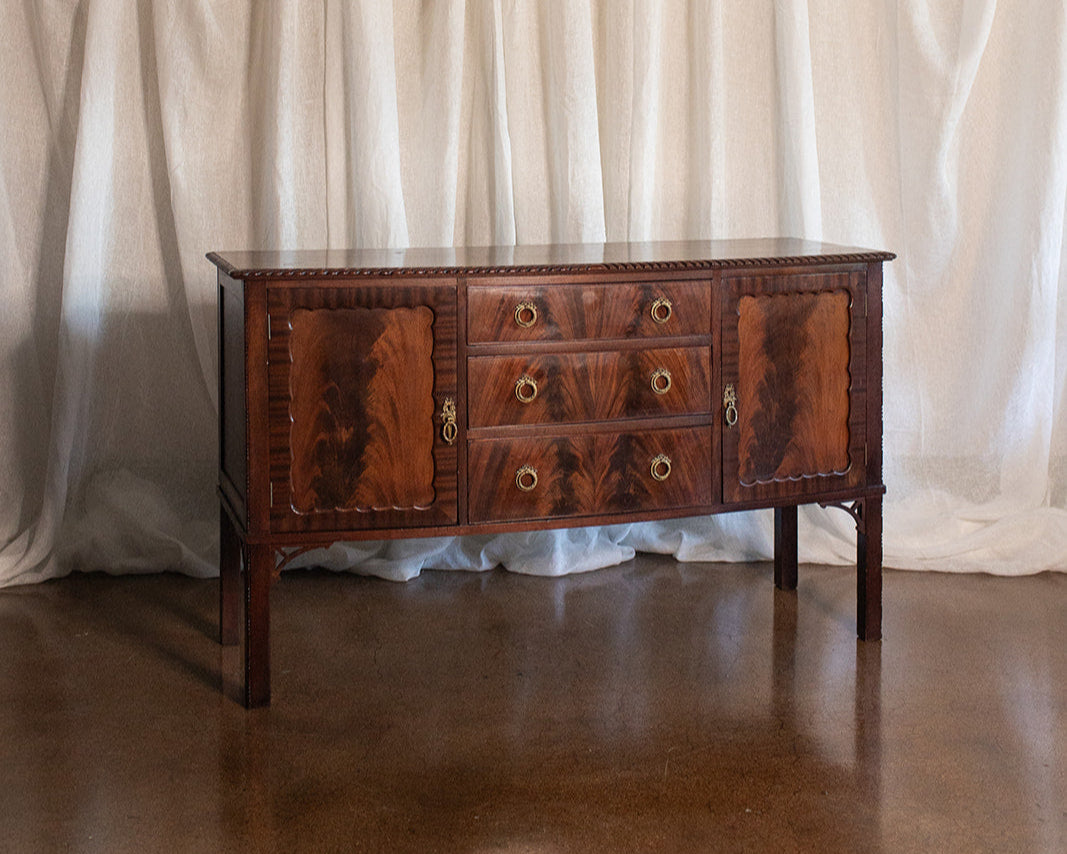 Edwardian Mahogany Sideboard - 19th Century