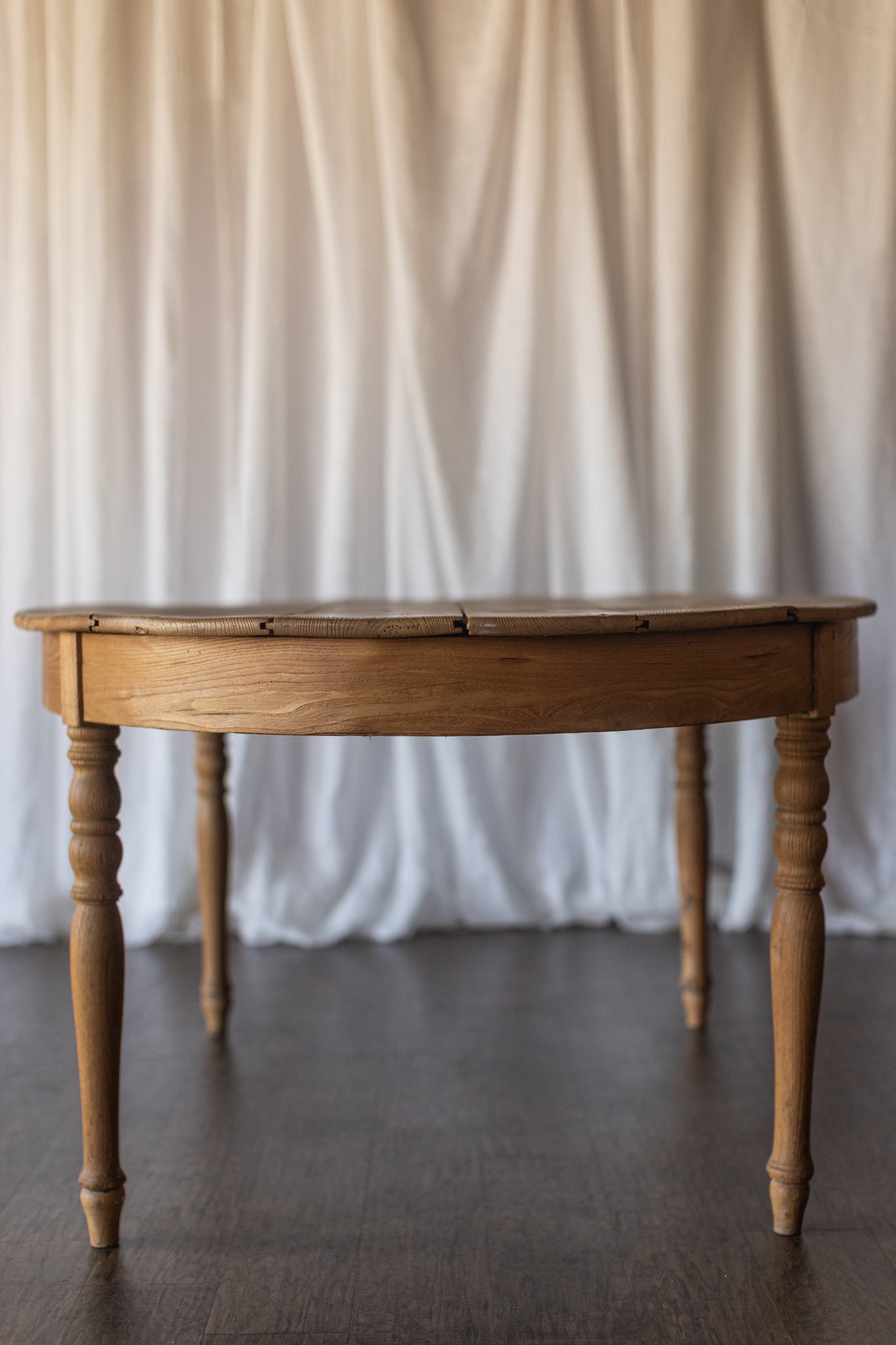 Pine Louis Phillpe Oval Table