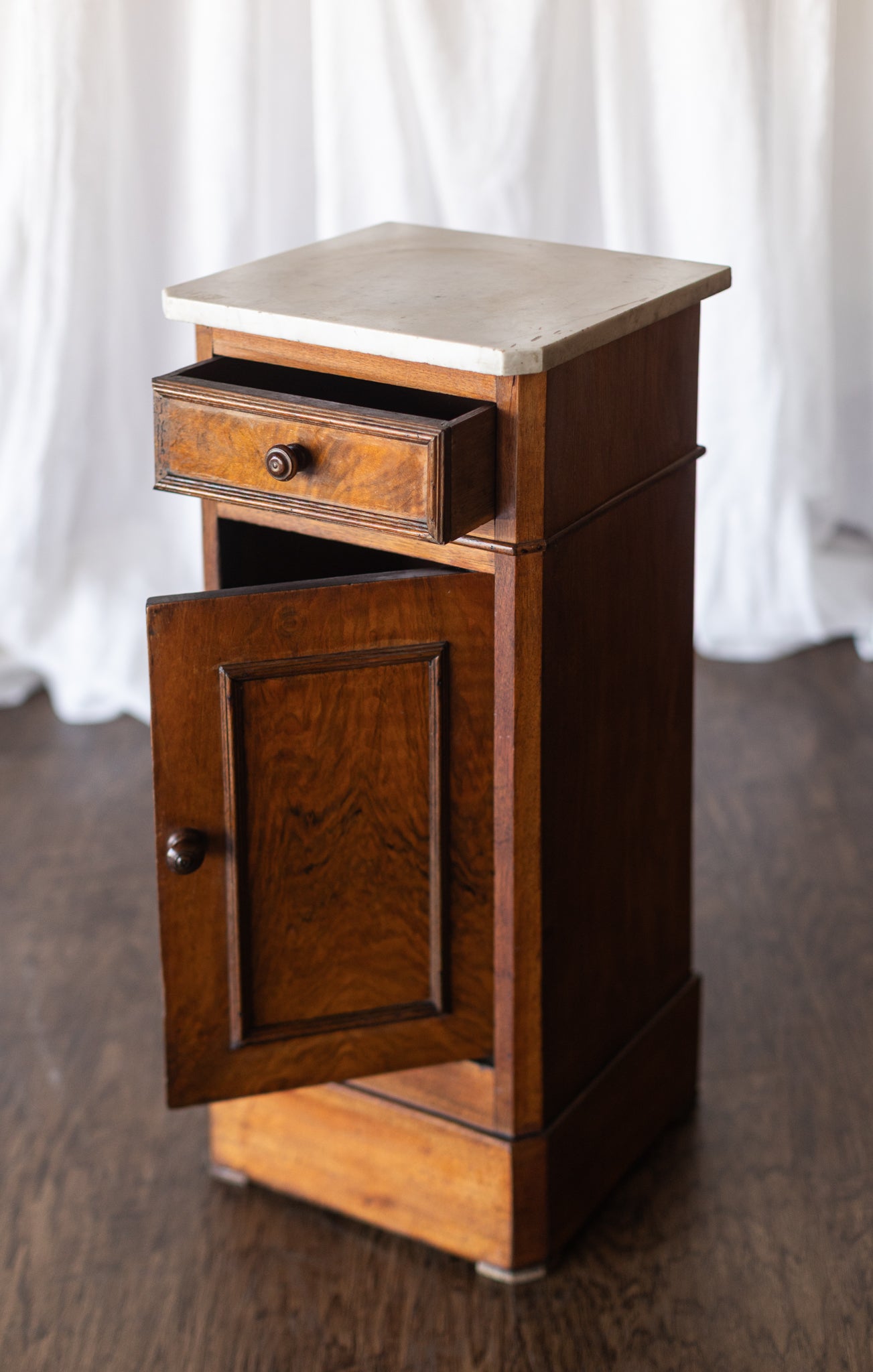 Marble Top Accent Column Table