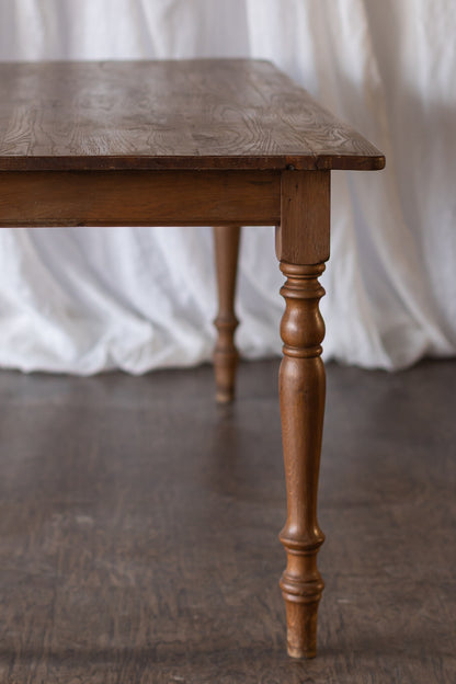 French Farm Table