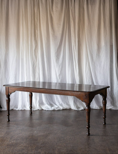 William & Mary Dark Wood Dining Table