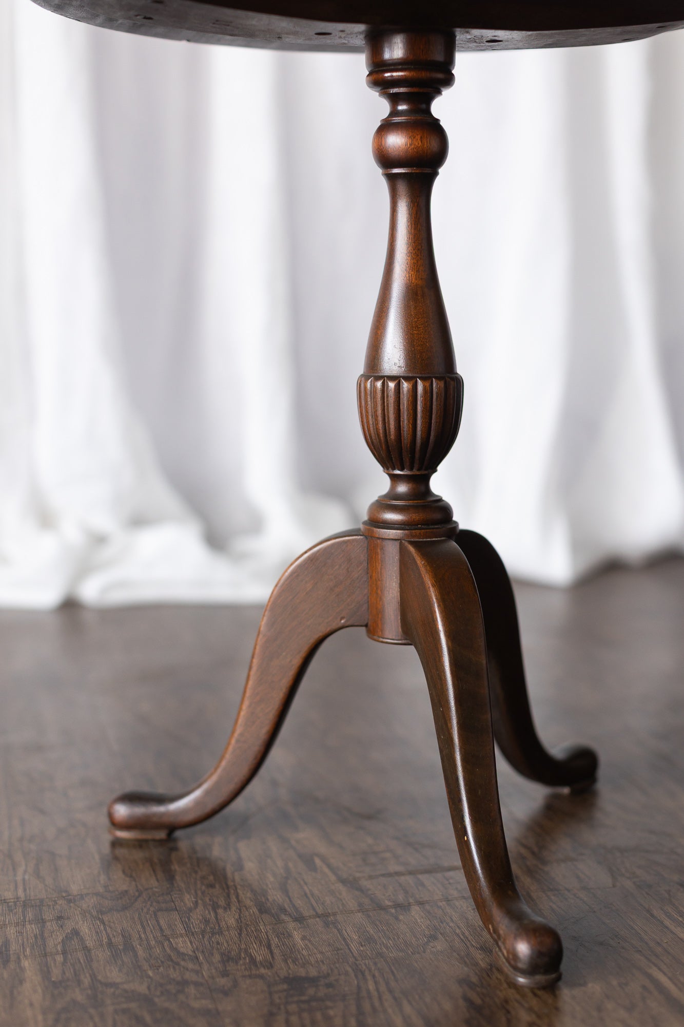 Petite Mahogany Pedestal Table
