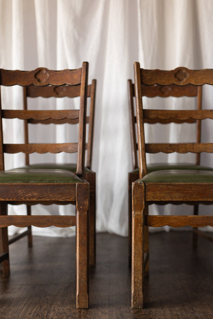 Set of 6 Scallop Chairs with Green Seats