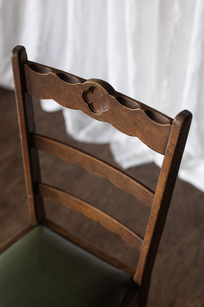 Set of 6 Scallop Chairs with Green Seats
